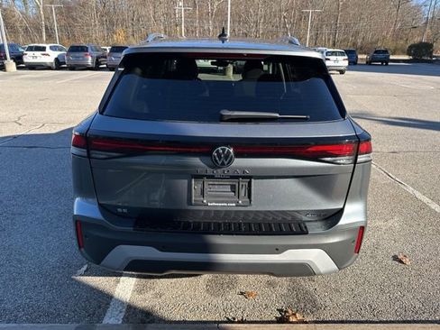 New 2026 Volkswagen Tiguan SE image 6