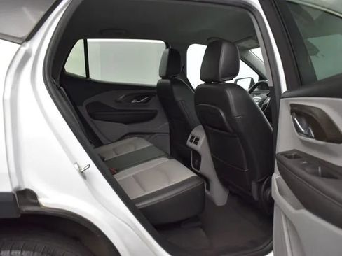 Used 2023 GMC Terrain SLT FWD image 18