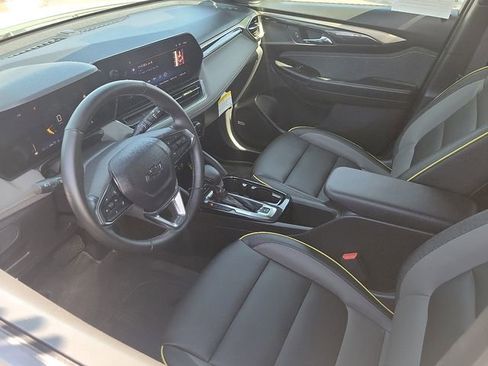 New 2025 Chevrolet TrailBlazer ACTIV w/ Convenience Package image 9