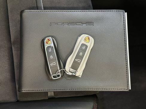 Used 2023 Porsche Cayenne GTS image 43