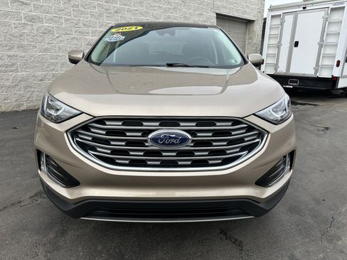 Certified 2021 Ford Edge SEL w/ Convenience Package image 3