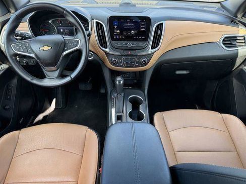 Certified 2024 Cadillac XT5 Sportv w/ LPO, Floor Liner Package image 14