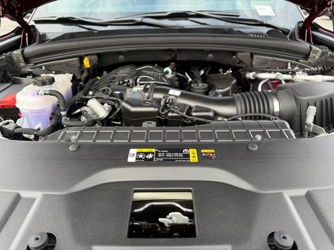 New 2025 Jeep Grand Cherokee Laredo image 22