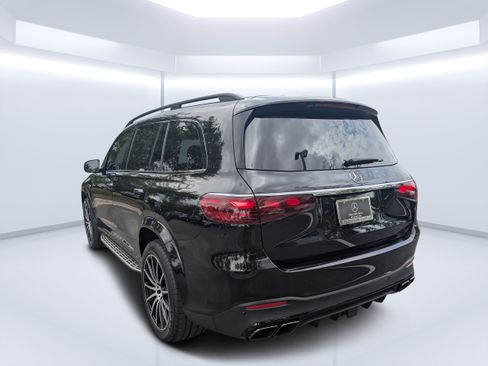 Used 2024 Mercedes-Benz GLS 63 AMG 4MATIC image 36