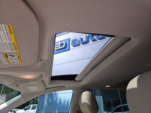 Used 2019 INFINITI QX60 Luxe w/ Essential Package FWD image 29
