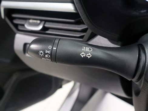 Used 2024 Nissan Altima 2.5 S image 36