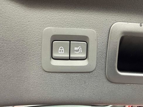 Certified 2024 MAZDA CX-90 Plug-In Hybrid w/ Preferred image 11