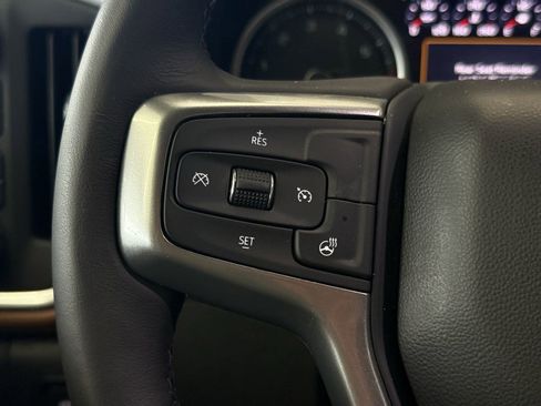 Used 2022 Chevrolet Silverado 2500 High Country AWD/4WD image 40