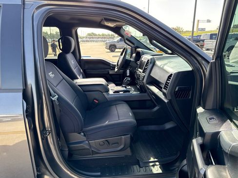 Used 2019 Ford F150 XLT w/ Equipment Group 302A Luxury AWD/4WD image 13