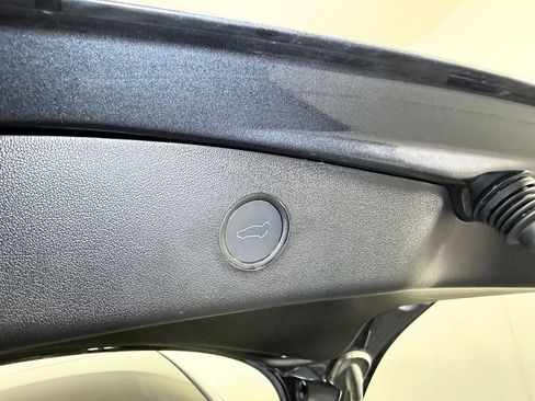 Used 2022 Tesla Model 3 Performance image 44