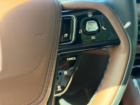 New 2026 Lincoln Aviator Reserve AWD/4WD image 28