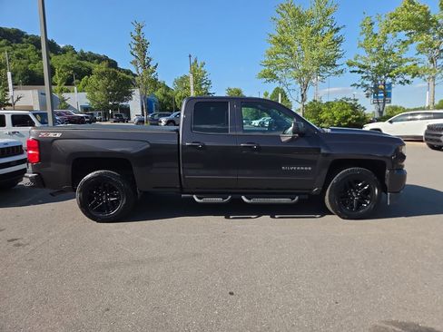 Used 2016 Chevrolet Silverado 1500 LT w/ All Star Edition AWD/4WD image 2