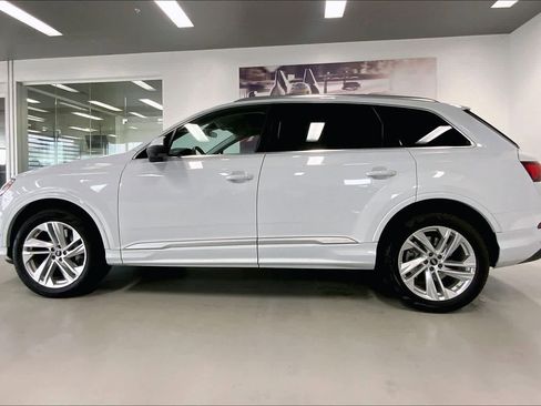 Used 2022 Audi Q7 3.0T Premium w/ Convenience Package image 3