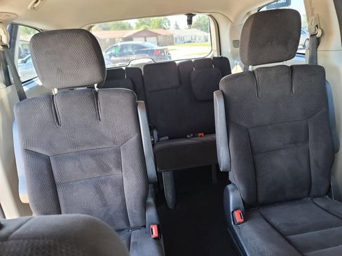 Used 2014 Dodge Grand Caravan American Value Package image 14