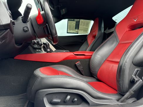 Used 2017 Chevrolet Corvette Grand Sport image 16