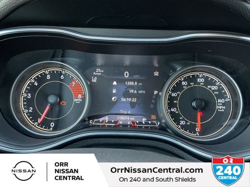 Used 2021 Jeep Cherokee Limited AWD/4WD image 22