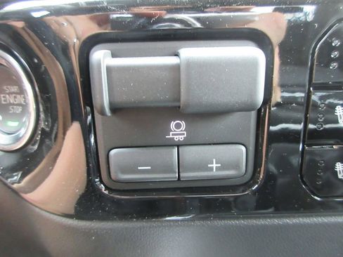 New 2026 GMC Sierra 1500 SLT w/ SLT Premium Package AWD/4WD image 19