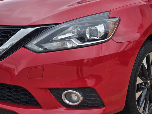 Used 2017 Nissan Sentra SR FWD image 6