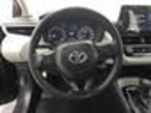 Used 2025 Toyota Corolla LE FWD image 10