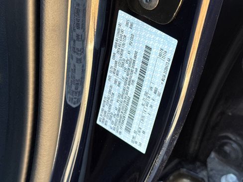 Used 2024 Ford F250 Platinum w/ FX4 Off-Road Package AWD/4WD image 28