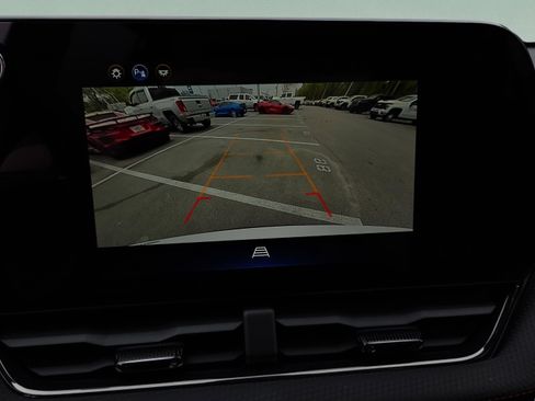 Used 2025 Chevrolet Equinox RS w/ Convenience Package III image 23