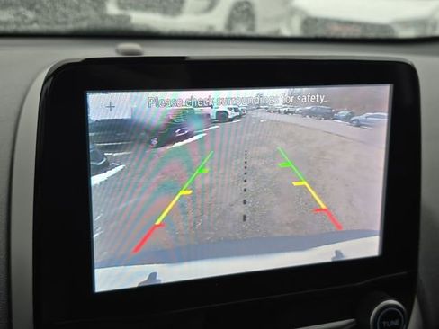 Used 2021 Ford EcoSport SES image 16