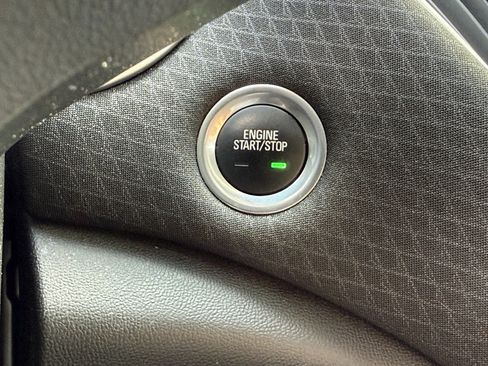 Used 2024 Chevrolet Malibu LT FWD image 24
