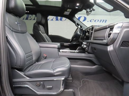 Used 2025 Ford F250 Platinum image 39