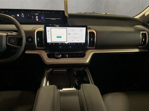 New 2026 Ford Expedition Active AWD/4WD image 12