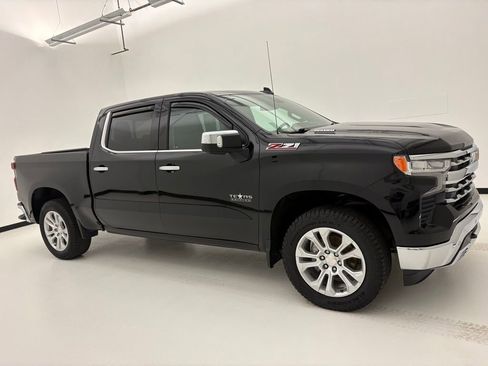 Used 2023 Chevrolet Silverado 1500 LTZ AWD/4WD image 1