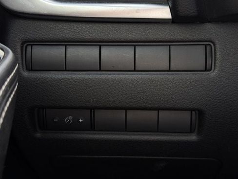 Used 2021 Nissan Rogue S FWD image 21