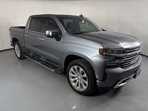 Used 2022 Chevrolet Silverado 1500 High Country AWD/4WD image 2