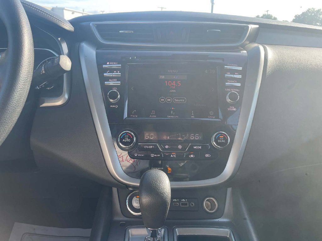 Used 2021 Nissan Murano S FWD image 10