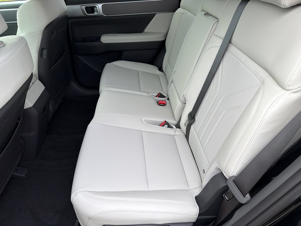 New 2027 Hyundai Santa Fe SEL FWD image 21