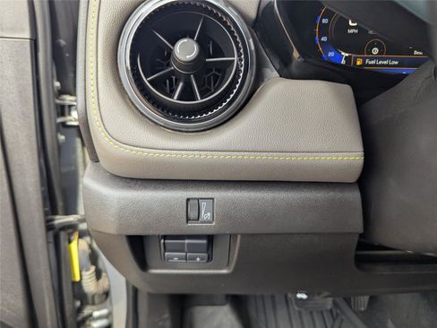 Used 2023 Chevrolet Colorado ZR2 w/ ZR2 Convenience Package III image 28