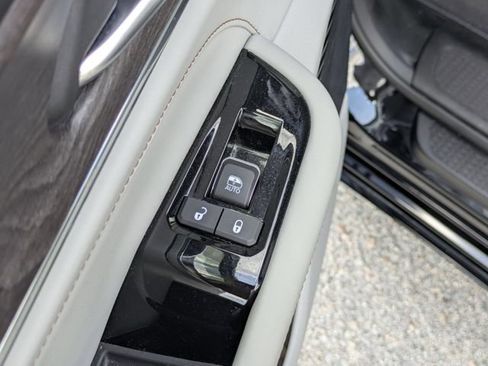 Used 2022 Jeep Grand Cherokee L Overland AWD/4WD image 29