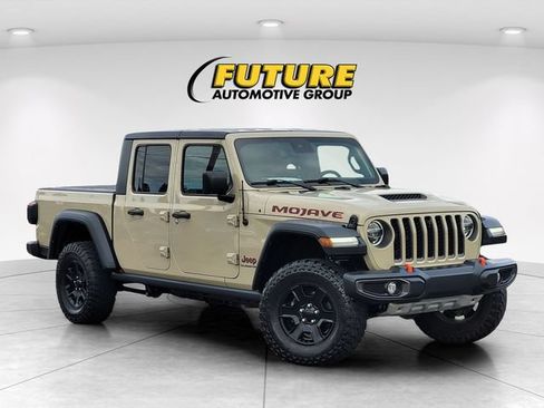 Used 2022 Jeep Gladiator Mojave w/ LED Lighting Group AWD/4WD image 1