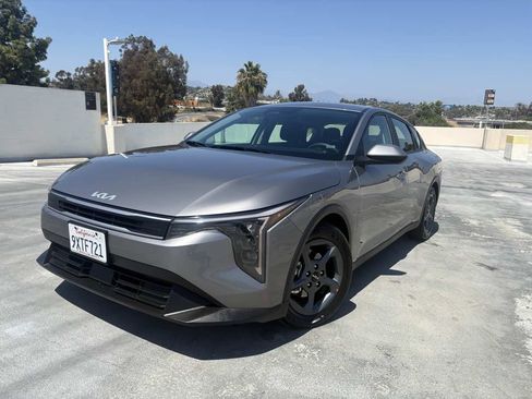 Used 2026 Kia K4 FWD image 7