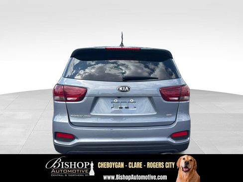Used 2020 Kia Sorento LX FWD image 10