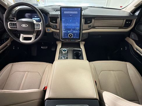 Used 2023 Ford Expedition Max Limited AWD/4WD image 15