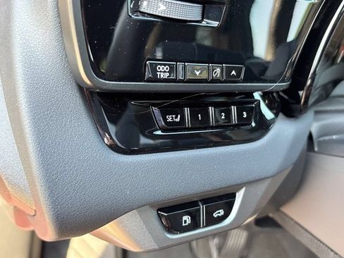 Used 2026 Lexus RX 450h AWD w/ Convenience Package image 23
