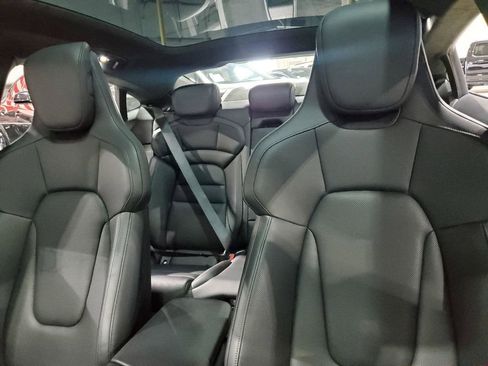 Used 2022 Porsche Taycan GTS image 45