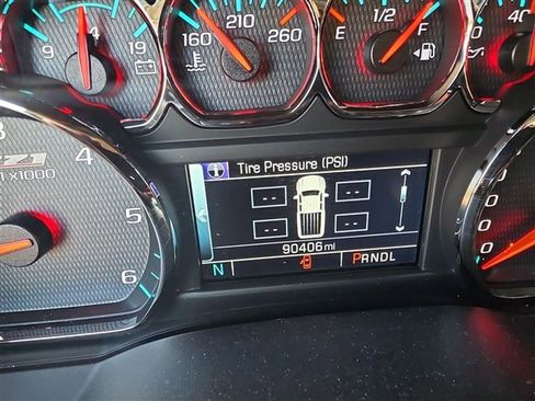 Used 2018 Chevrolet Silverado 1500 LT w/ All Star Edition image 10