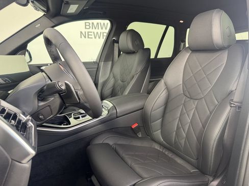 New 2026 BMW X5 xDrive40i w/ M Sport Package AWD/4WD image 12