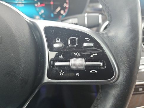 Certified 2021 Mercedes-Benz GLC 300 4MATIC image 22