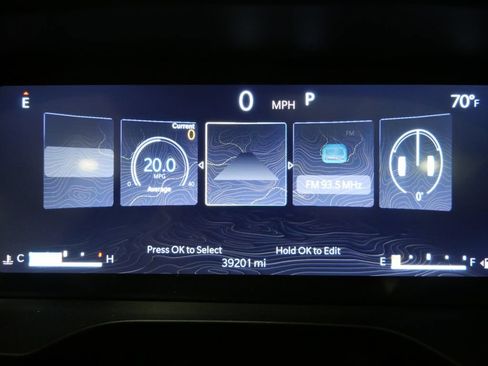 Used 2023 Jeep Grand Cherokee L Limited w/ Luxury Tech Group II AWD/4WD image 16