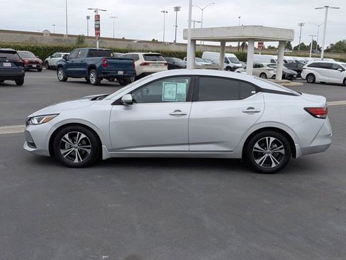 Used 2020 Nissan Sentra SV FWD image 12