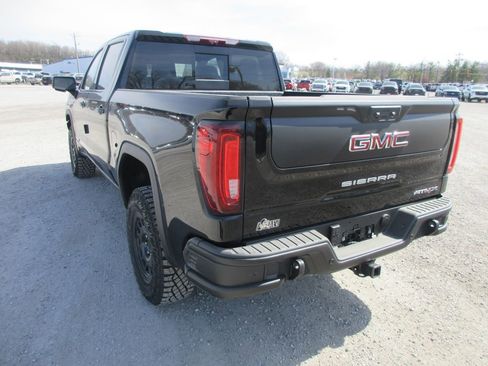 New 2026 GMC Sierra 1500 AT4X AWD/4WD image 9