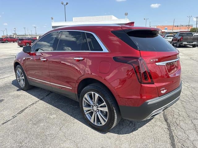 Used 2025 Cadillac XT5 Premium Luxury w/ Technology Package AWD/4WD image 8