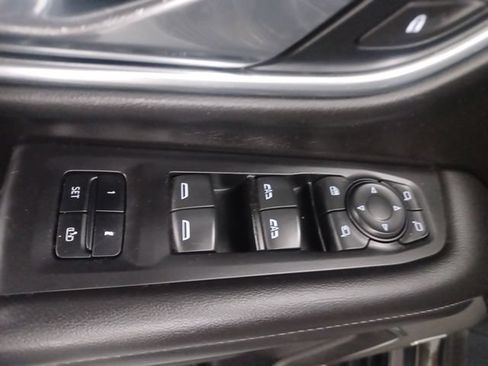 Used 2021 Chevrolet Tahoe LT w/ LT Signature Package RWD image 18